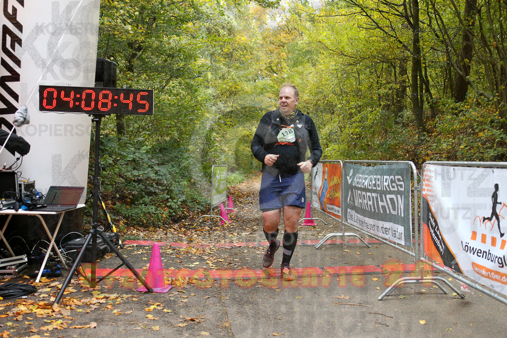 251026_1410_EX1_4149 | Sportfotografie im Rhein-Sieg Kreis, Köln, Bonn, NRW, Rheinland Pfalz, Hessen, etc. Unser Tätigkeitsfeld umfasst den Laufsport vom Volkslauf über den Marathon, Duathlon, Triathon bis zum Ultralauf wie Kölnpfad Ultra oder Schindertrail.