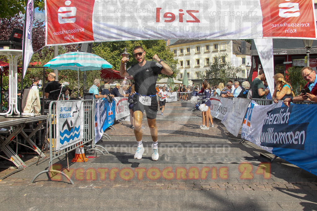 250824_1506_EV4_2652 | Sportfotografie im Rhein-Sieg Kreis, Köln, Bonn, NRW, Rheinland Pfalz, Hessen, etc. Unser Tätigkeitsfeld umfasst den Laufsport vom Volkslauf über den Marathon, Duathlon, Triathon bis zum Ultralauf wie Kölnpfad Ultra oder Schindertrail.