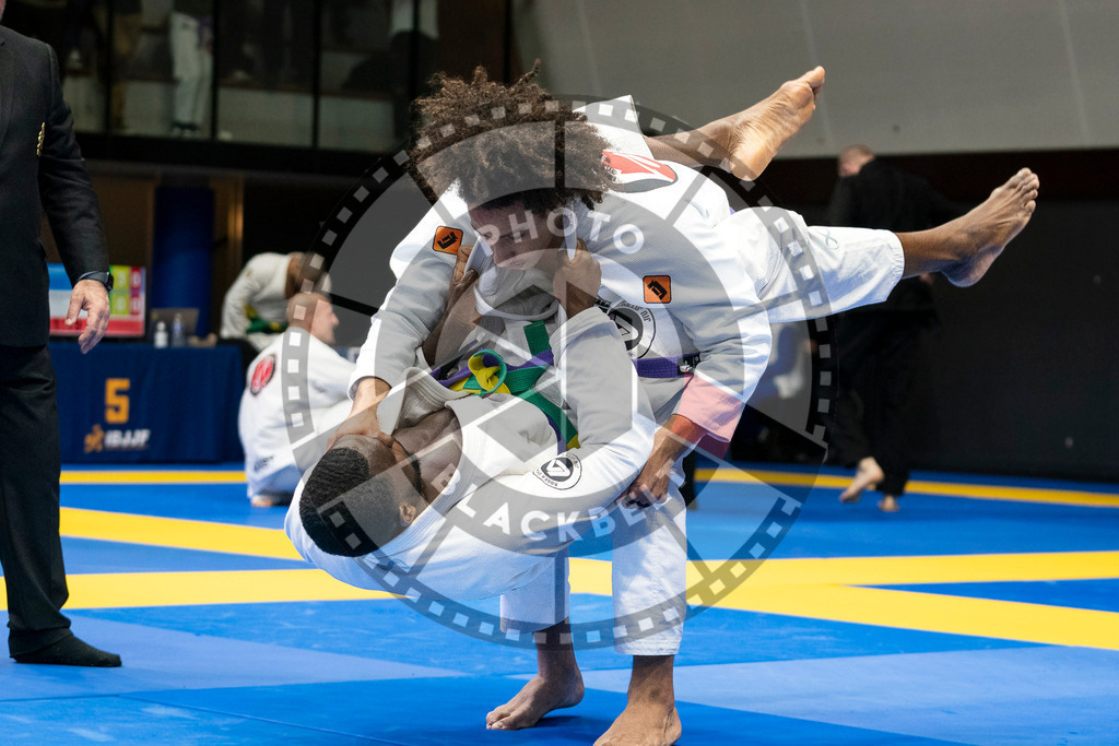 20240123PBB02114 | Fighters compete during the second day of the IBJJF European Championship in Paris, France, on January 23, 2024.