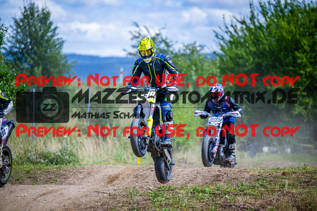 MaZZes_FotoMatrix_240713_6021986_8031 | S1