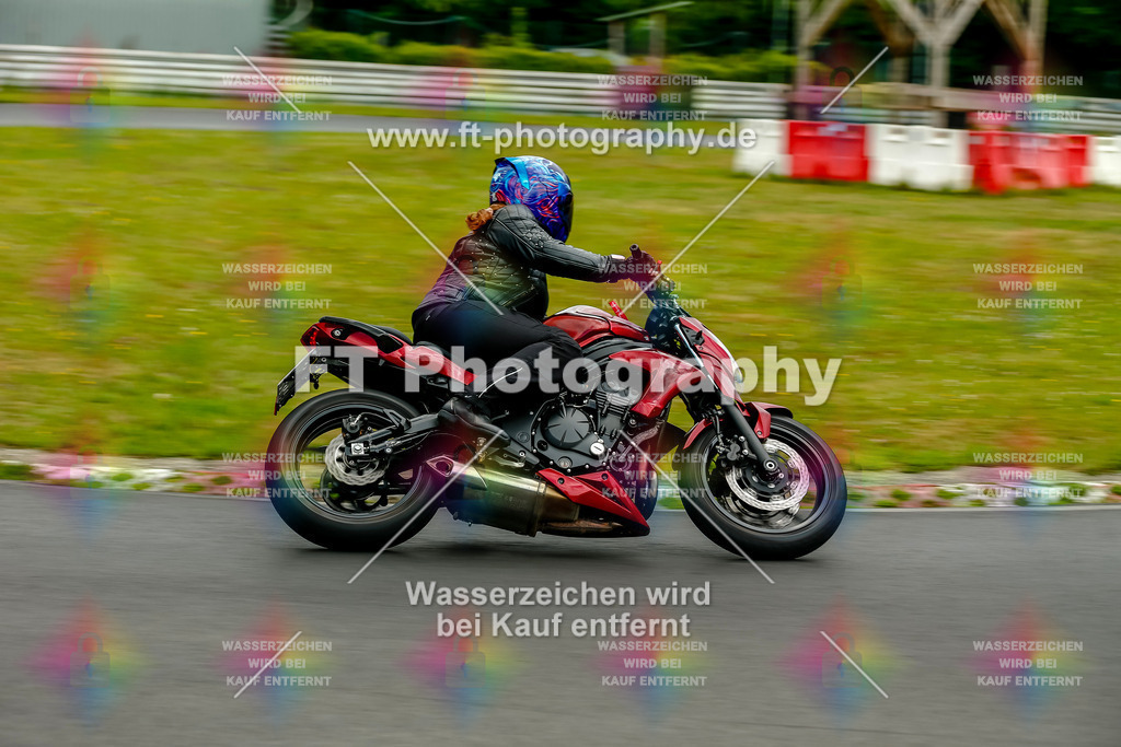 VBK-5029 | Hier findet Ihr Bilder von Touristenfahrten auf der Nürburgring Nordschleife oder von anderen Veranstaltungen die ich besucht habe. Viel Spass beim Durch Schauen 