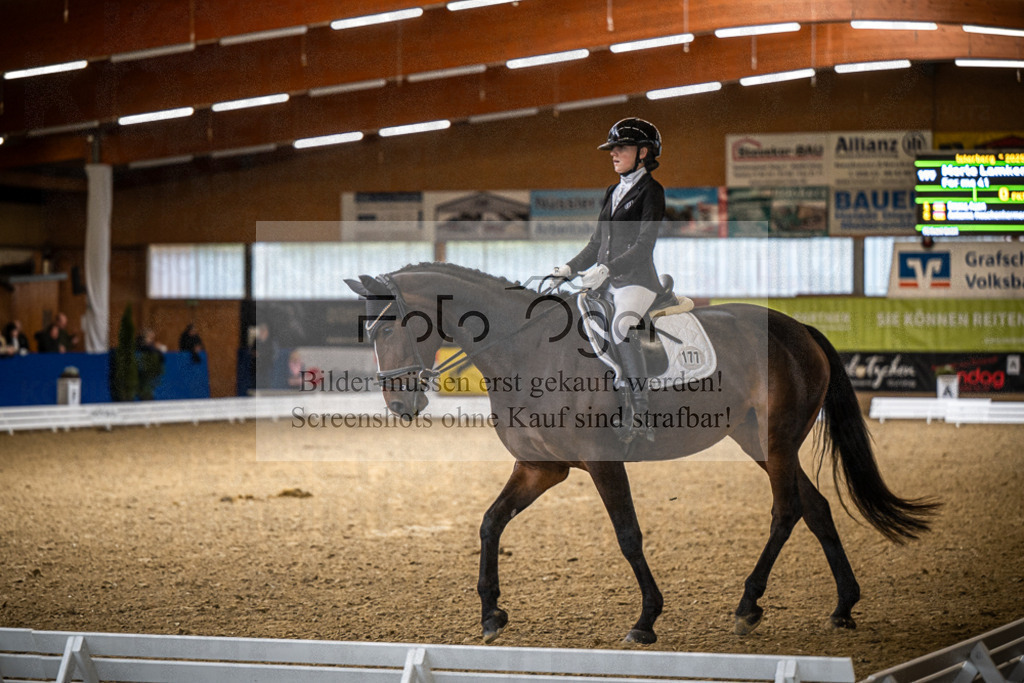 DOS_0324 | Entdecke hochwertige Reitturnierfotos von Foto Oger. Professionell, emotional und authentisch – jetzt Lieblingsmomente im Shop bestellen.Deutschlandweite Turnierfotografie. - Realisiert mit Pictrs.com