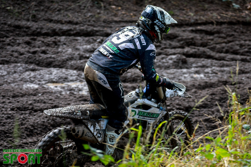 OpenTrack2024_Samstag_186 | Bildergalerie von Sport-Ereignissen aber auch von weiteren spannenden Dingen - nicht nur vom Niederrhein. In Anlehnung an den bekannten Spruch von Hanns Dieter Hüsch heißt das Motto: "Niederrhein ist überall".  - Realisiert mit Pictrs.com