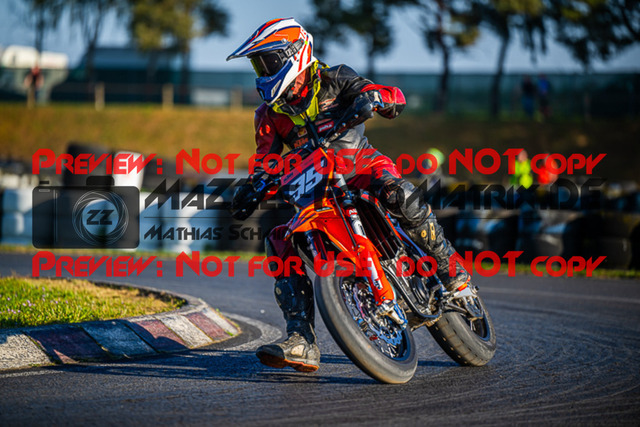 MaZZes_FotoMatrix_230916_3950 | UE40