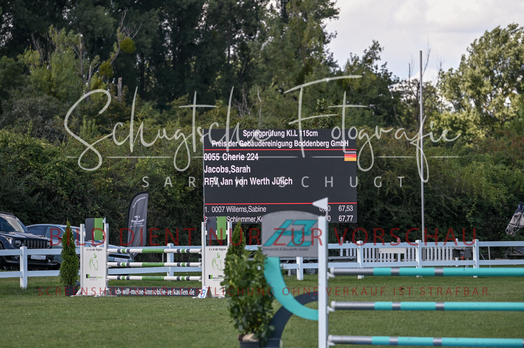 Schugtsche-Düren.2024-09.Springprf.L-77 | Schugtsche Fotografie - Realisiert mit Pictrs.com