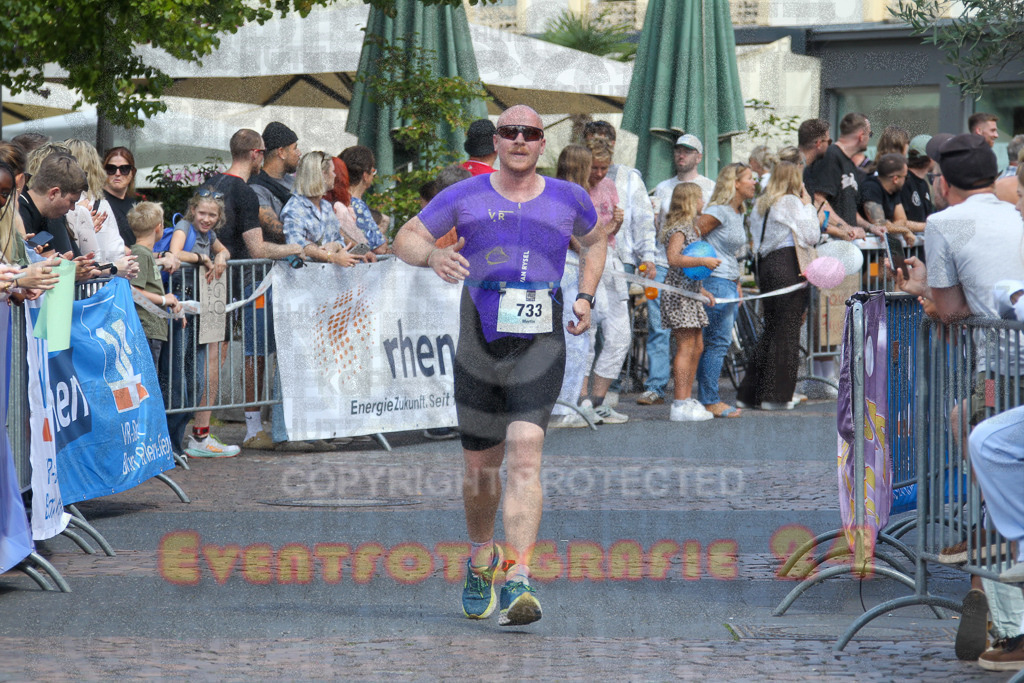 250824_1447_EV4_2204 | Sportfotografie im Rhein-Sieg Kreis, Köln, Bonn, NRW, Rheinland Pfalz, Hessen, etc. Unser Tätigkeitsfeld umfasst den Laufsport vom Volkslauf über den Marathon, Duathlon, Triathon bis zum Ultralauf wie Kölnpfad Ultra oder Schindertrail.