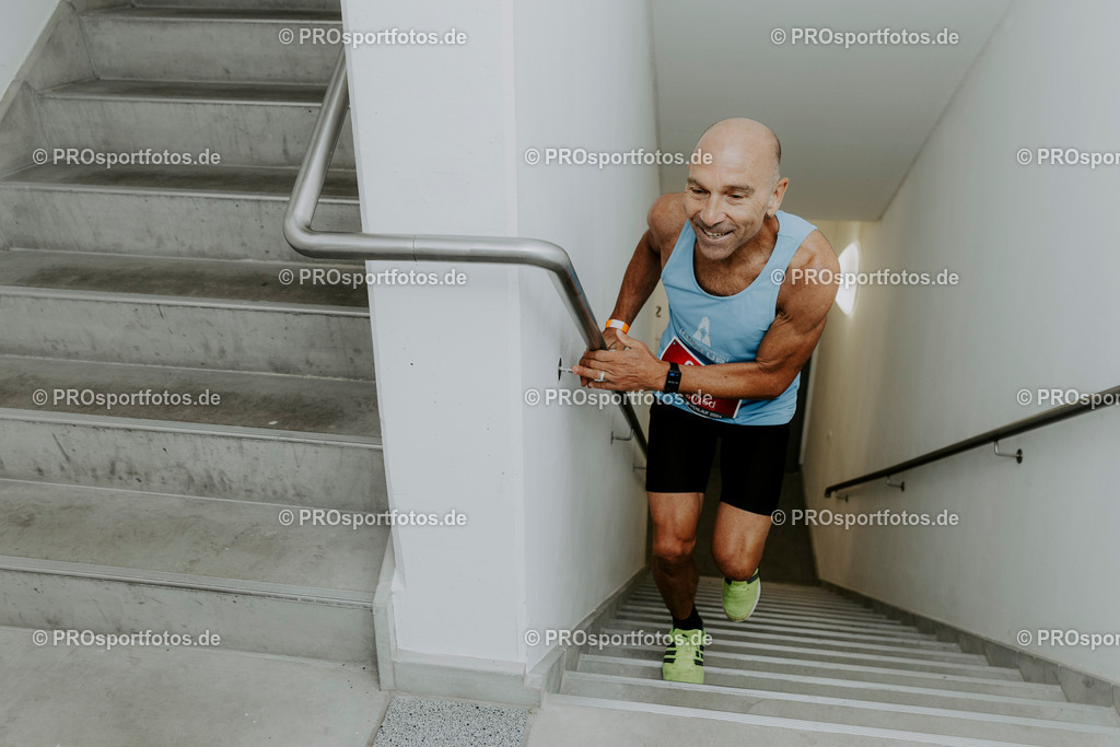 240825_Treppenlauf-610 | Professionelle Fotos Ihrer Laufsportveranstaltung.