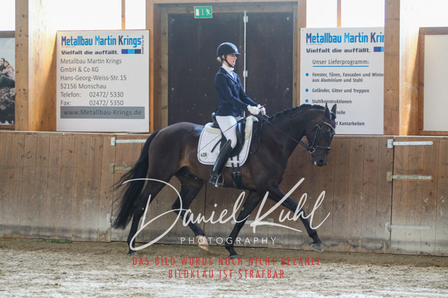 DKP43228 | Turniersportfotografie; Pferdefotografie; Dressurfotografie