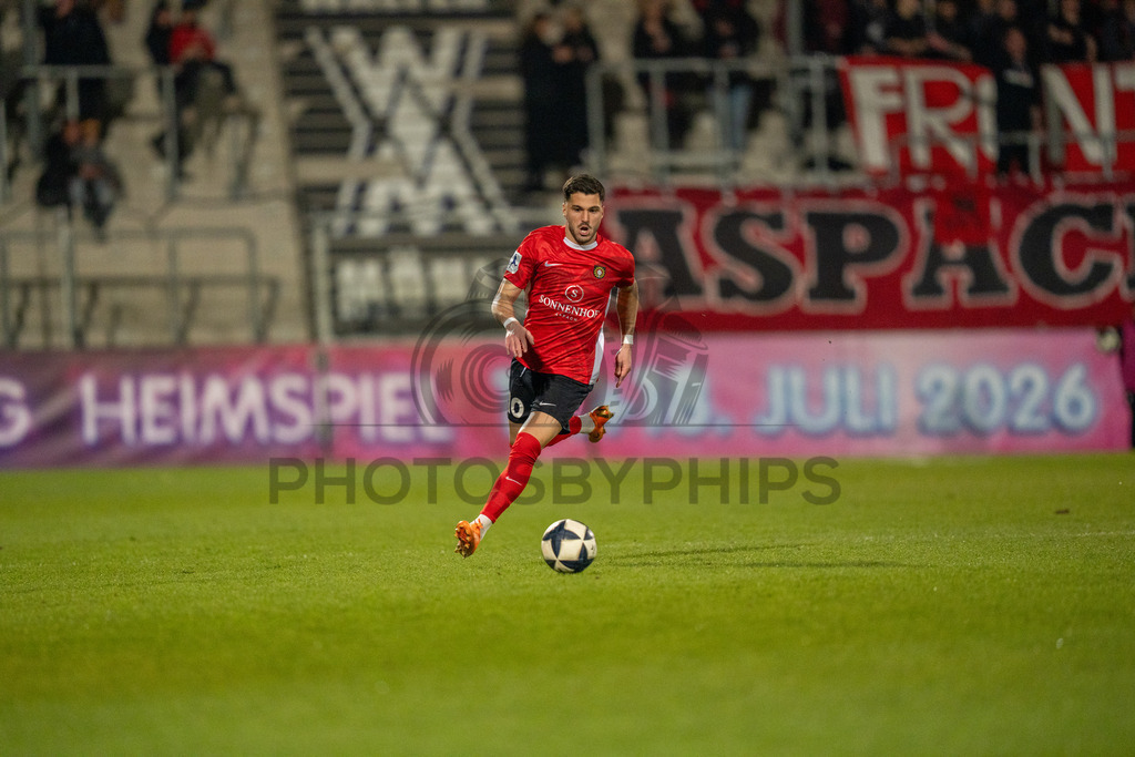 SG Sonnenhof Grossaspach vs. TSV Steinbach Haiger, Fussball, Regionalliga Suedwest, 25. Spieltag, 20.03.2026 | Mert Tasdelen (SG Sonnenhof Großaspach, #10),SG Sonnenhof Grossaspach vs. TSV Steinbach Haiger, Fussball, Regionalliga Suedwest, 25. Spieltag, 20.03.2026Foto: photosbyphips/Philip Ziegler