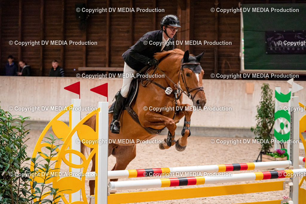 Springen Tag 1-060 | dv-media-shop - Realisiert mit Pictrs.com