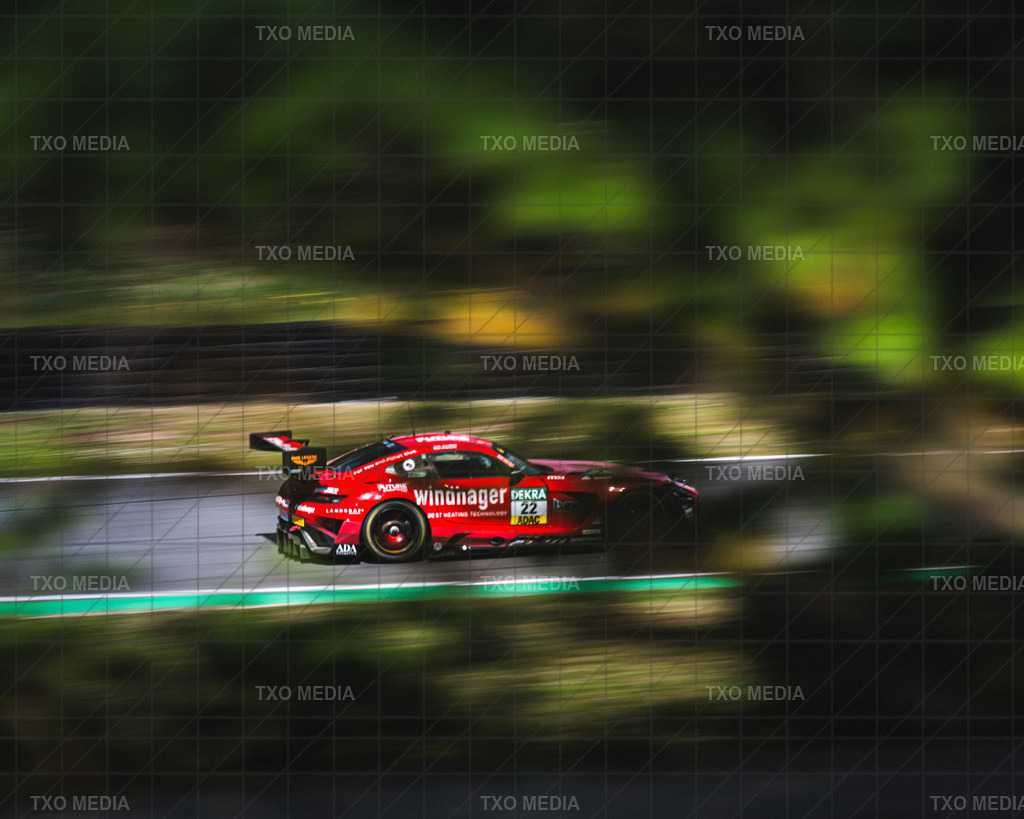 TXM07168 | Exklusive Motorsport-Fotografie aus Leipzig von TXO Media – für Rennfahrer, Teams & Sponsoren. Sausemuth liefert starke Bilder, die Emotion zeigen. Jetzt buchen & glänzen! - Realisiert mit Pictrs.com