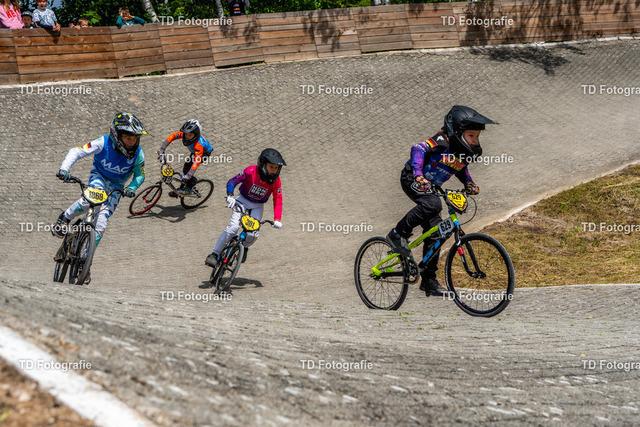 BayBMX2026-05569 | Fotogalerie von Thomas Dettweiler mit Eventbildern und lizenzfreien Fotos. Perfekt als Wandbild, für Büro, Website oder private Nutzung. - Realisiert mit Pictrs.com