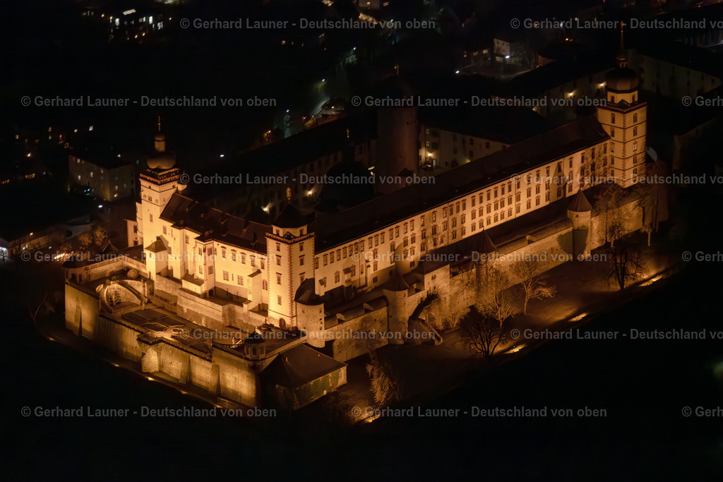 3901057 | Festung Marienberg bei Nacht 2019