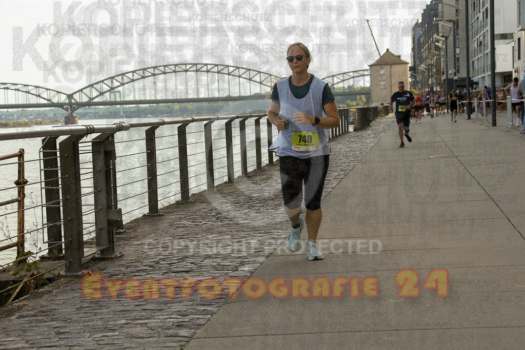 250920_1453_EX1_8109 | Sportfotografie im Rhein-Sieg Kreis, Köln, Bonn, NRW, Rheinland Pfalz, Hessen, etc. Unser Tätigkeitsfeld umfasst den Laufsport vom Volkslauf über den Marathon, Duathlon, Triathon bis zum Ultralauf wie Kölnpfad Ultra oder Schindertrail.