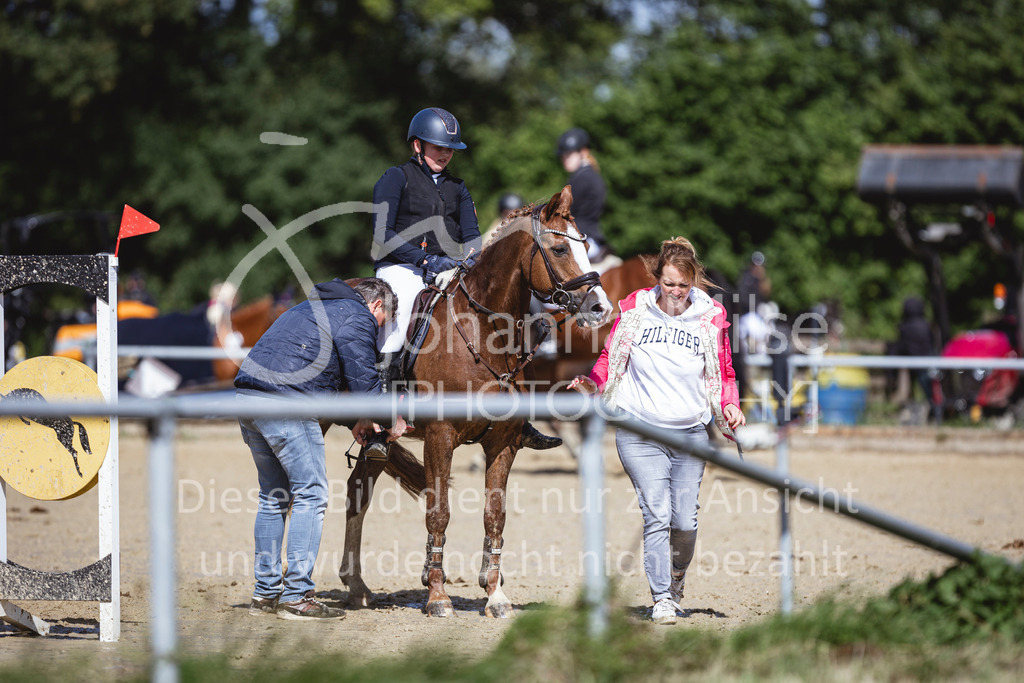 240615_CoesfeldLette_Stil-A-243 | Deine schönsten Turniermomente als professionelle Fotos! Entdecke hochwertige Pferdesport-Fotografie im Online-Shop. Jetzt Fotos finden & bestellen!