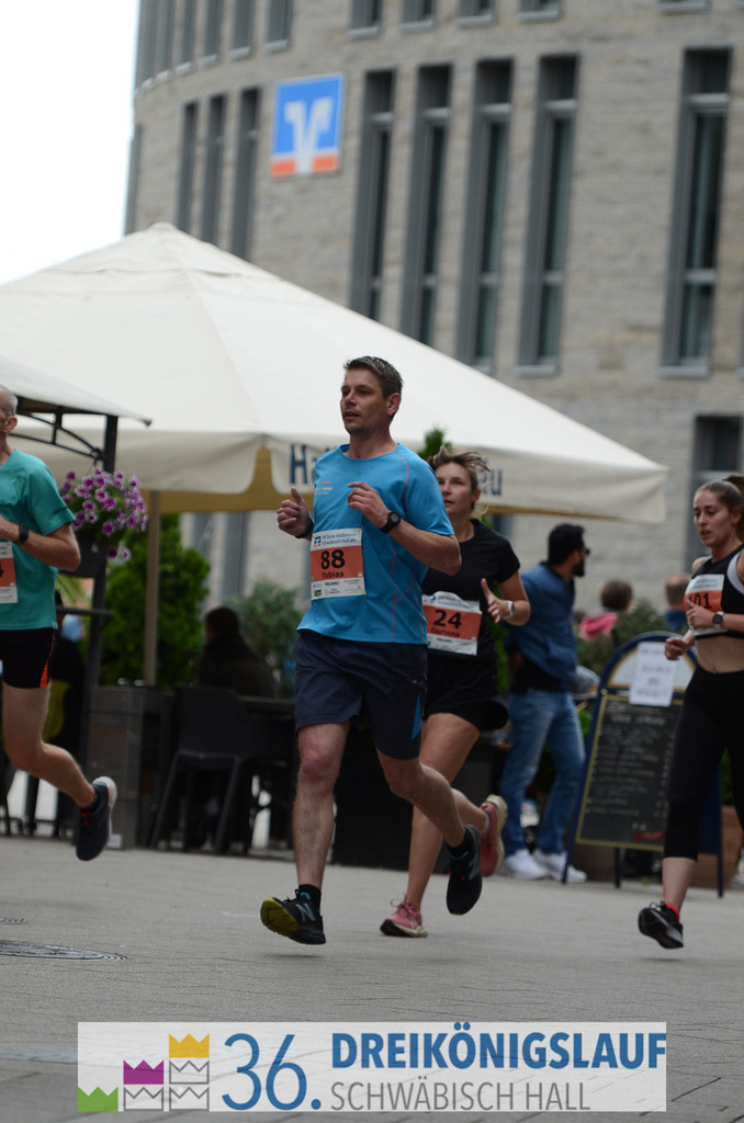 VR Bank Hauptlauf 10km | 3königslauf 2022 VR Bank Hauptlauf - Realisiert mit Pictrs.com