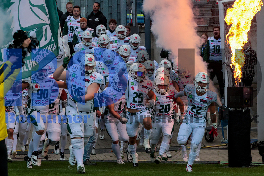  14.10.2023 - 
 | Sebastian Sendlak / Bochumer Nachrichtendienst (BOND) - GFL-Bowl 2023: Schwaebisch Hall Unicorns vs. Potsdam Royals - Realisiert mit Pictrs.com