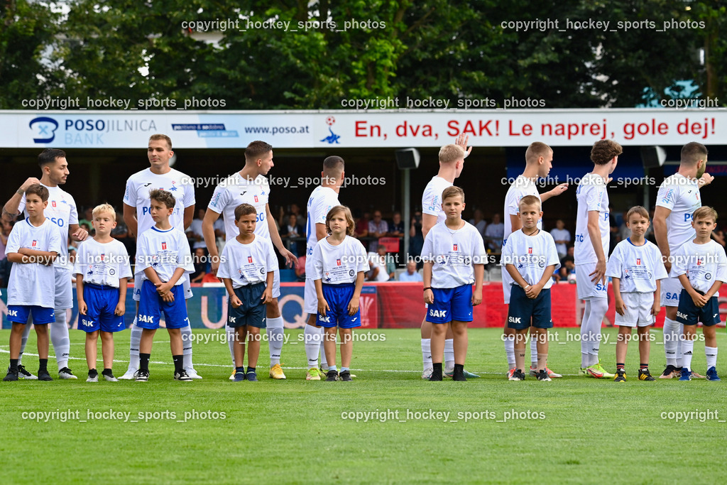 SAK vs. SK Sturm 22.7.2023 | Einlauf SAK gegen Sturm Graz