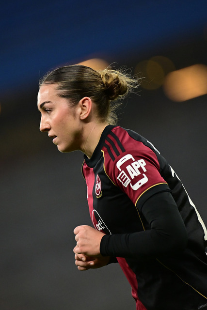 Fußball I Frauen I Saison 2025-2026 I Bundesliga I 10. Spieltag I Hamburger SV - 1. FC Nürnberg I 48841 | Portrait, Porträt, Portraitaufnahme, Personenfoto, Einzelbild, Einzelfoto, Halbportrait:  Lara Meroni (11, 1. FC Nürnberg) - Realisiert mit Pictrs.com