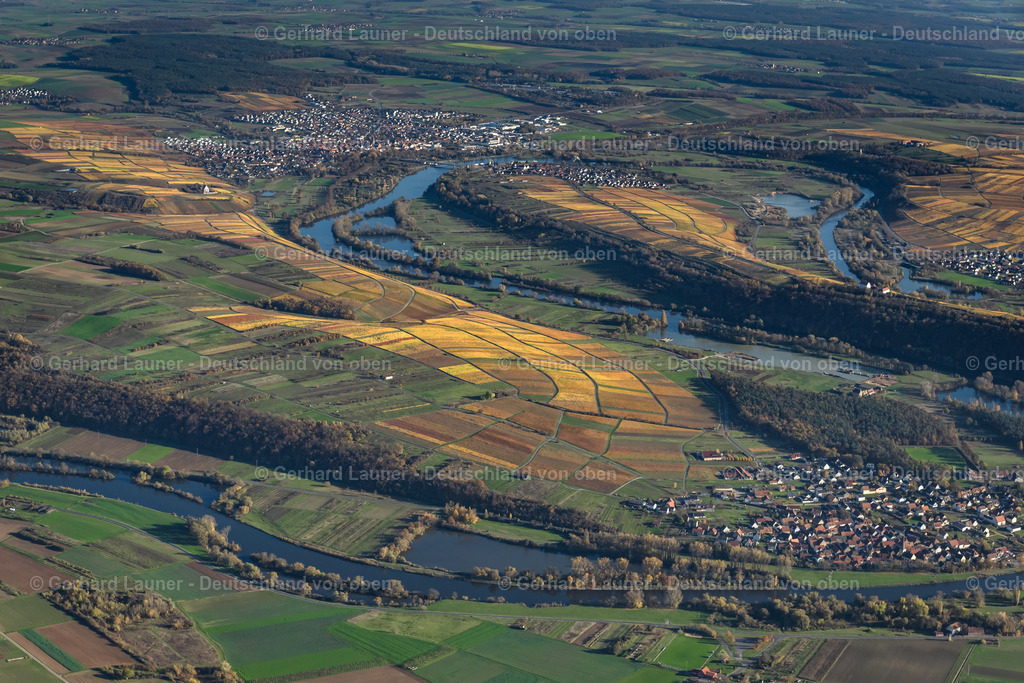 4042585 | Weinlandschaft an der Mainschleife bei Volkach; Weinlagen Ratsherr, Lump, Fürstenberg, Karthäuser