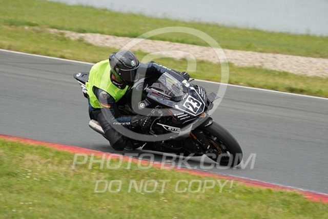 2024_07_06_PBK_33498 | Sportfotografie; SlowMotion; Video; Rennstrecke; Hafeneger; Speer; Racing; RSE; BMW; CBO; Trackday; Motorsportarena; Hockenheimring; Brno; Most; Barcelona; Valencia