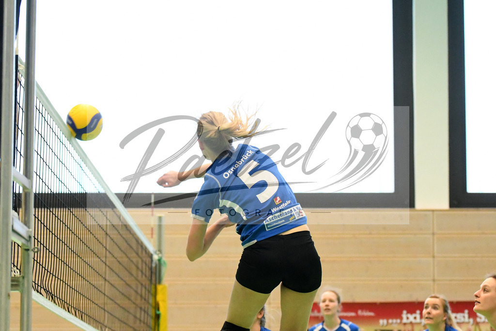 20200202_VCOOTB_0060 | Volleyball, Frauen:   waehrend des Spiels der Regionalliga NordWest zwischen VC Osnabrueck und Oldenburger TB in der Schlosswall-Halle am 02.02.2020 in Osnabrueck, Deutschland. - Realisiert mit Pictrs.com