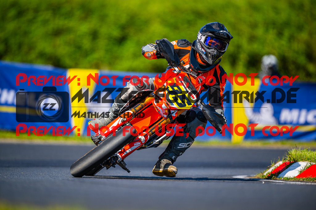 MaZZes_FotoMatrix_240511_6007705_6552 | S1