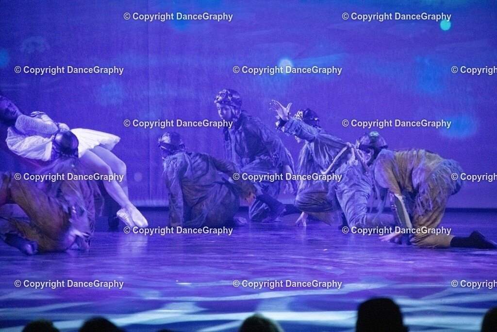 GPHY2315 | DanceGraphy - Realisiert mit Pictrs.com