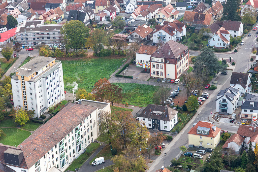 Luftbild: Kulturkeller, FFZ in der alten Landwirtschaftsschule in Kandel im Bundesland Rheinland-Pfalz in Deutschland. Foto: IMG_135189.jpg vom 06.11.2022 durch Werner Riehm/FLY-FOTO.de