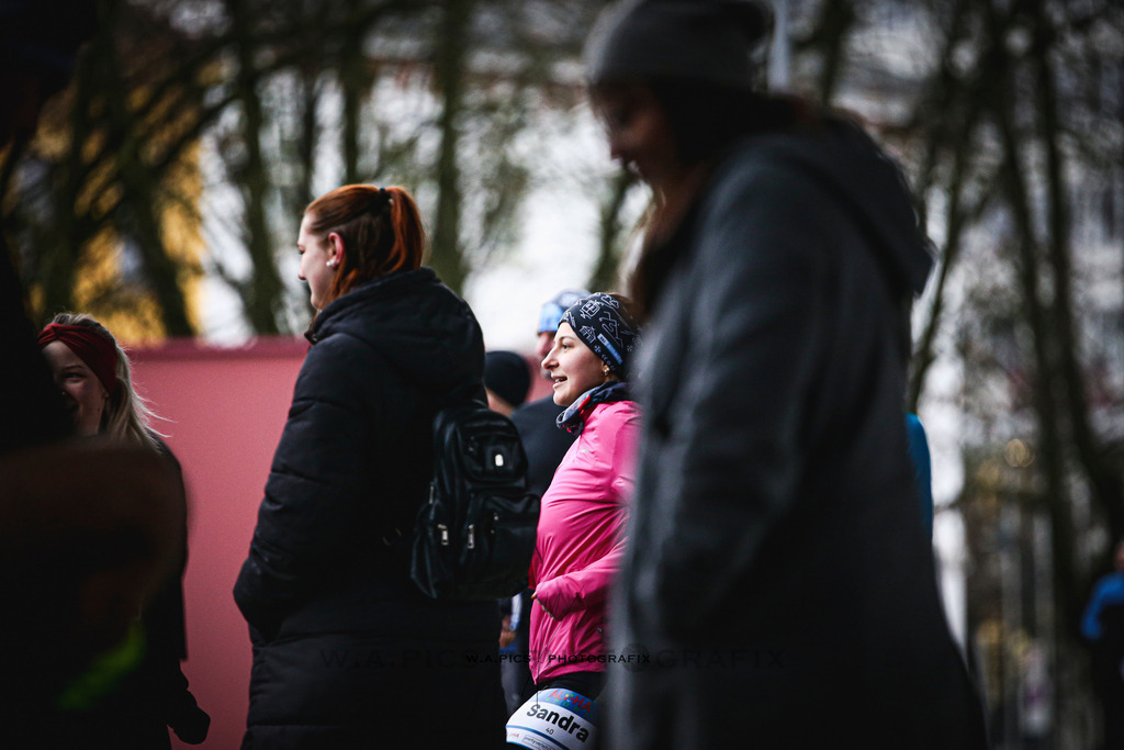 ..... | Linz, AUSTRIA,14. Dezember 25, ALOHA WINTERLAUF DEZEMBER 25 , Image shows: Photo: WAPICS / Andreas Willdoner