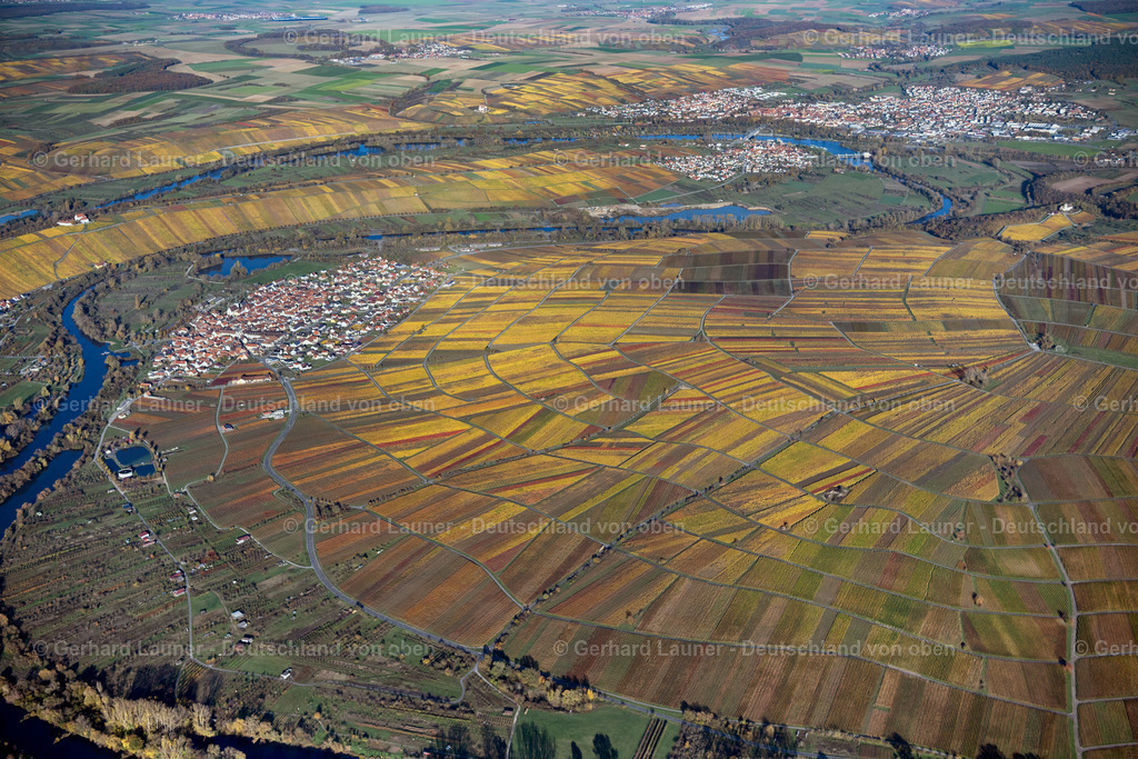 4042610 | Weinbergslandschaft an der Mainschleife bei Escherndorf und Nordheim