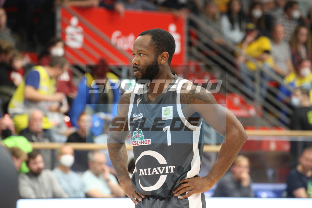 Phoenix Hagen - Vechta | Jordan Johnson - © Sportfoto-Sale (MK) - Realisiert mit Pictrs.com