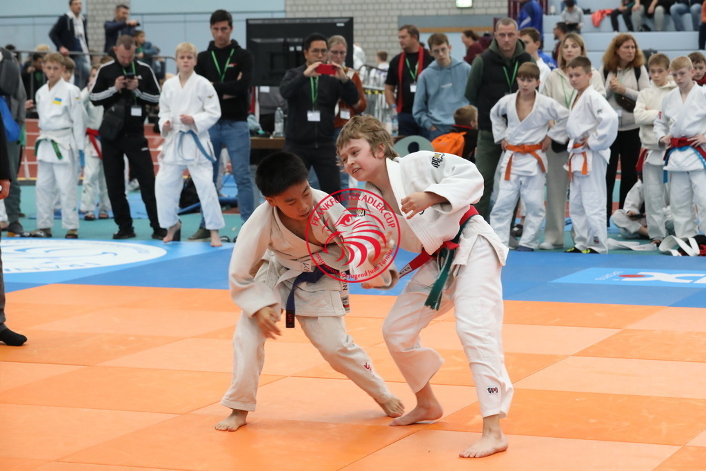 1J7A2962 | Fotos vom Adler Cup - Pictures from Adler Cup

Hier findet Ihr alle Eindrücke und großen Momente der Adler Cup Wochenenden. Here you will find all impressions and great moments of the Adler Cup weekends. - Realisiert mit Pictrs.com