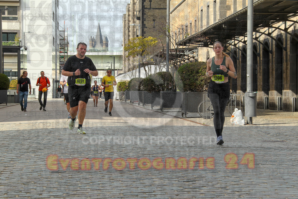 250920_1535_EV4_9234 | Sportfotografie im Rhein-Sieg Kreis, Köln, Bonn, NRW, Rheinland Pfalz, Hessen, etc. Unser Tätigkeitsfeld umfasst den Laufsport vom Volkslauf über den Marathon, Duathlon, Triathon bis zum Ultralauf wie Kölnpfad Ultra oder Schindertrail.