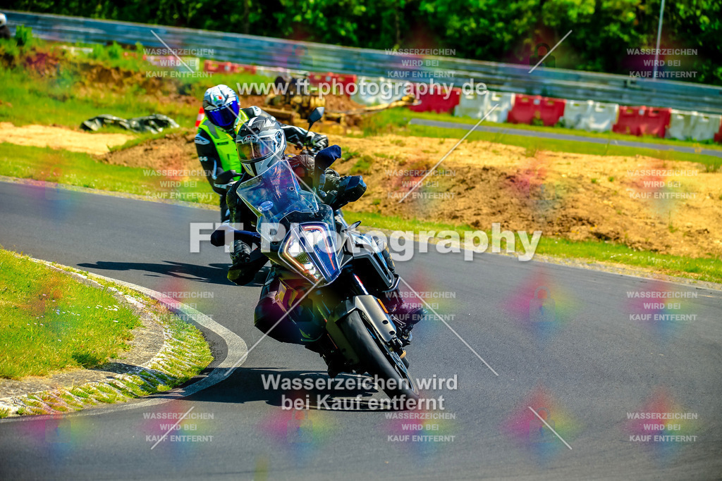 _NBG4410 | Hier findet Ihr Bilder von Touristenfahrten auf der Nürburgring Nordschleife oder von anderen Veranstaltungen die ich besucht habe. Viel Spass beim Durch Schauen 