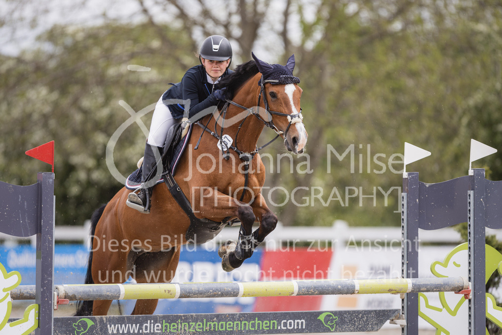 230520_MayDays_L-Spr-U25-439 | Deine schönsten Turniermomente als professionelle Fotos! Entdecke hochwertige Pferdesport-Fotografie im Online-Shop. Jetzt Fotos finden & bestellen!