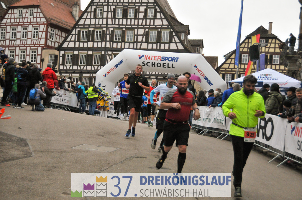 VR Bank Hauptlauf 10000m | 3 Koenigslauf 2023 - Realisiert mit Pictrs.com