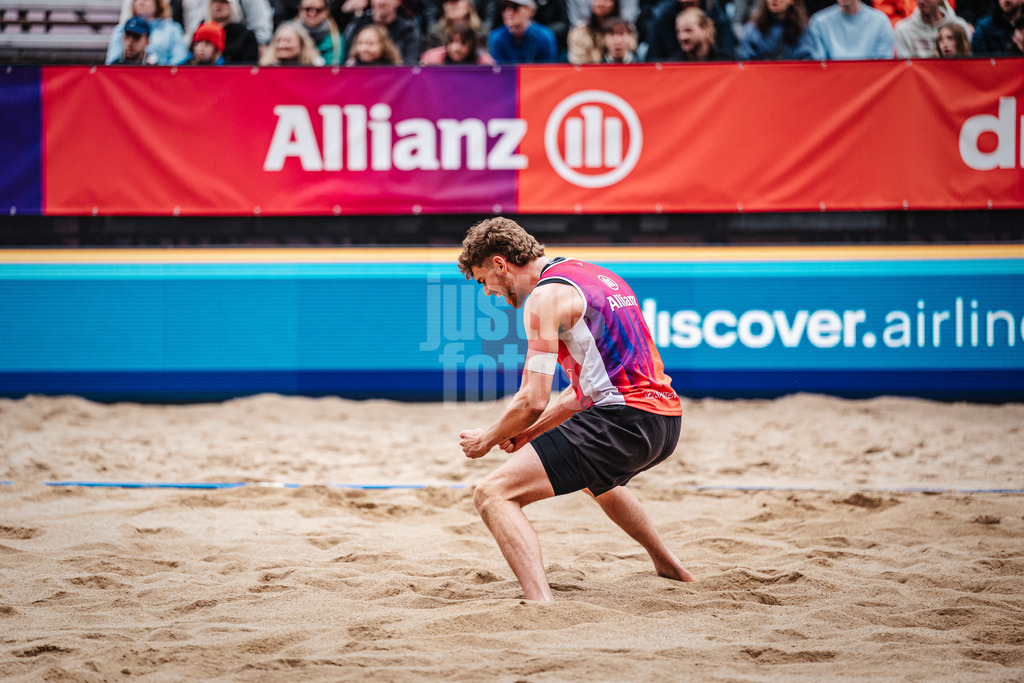 Beachvolleyball | Männer | Allianz German Beach Tour 2026 | Tourstop Düsseldorf | 17.05.2026 | Luis Henrichs jubelt