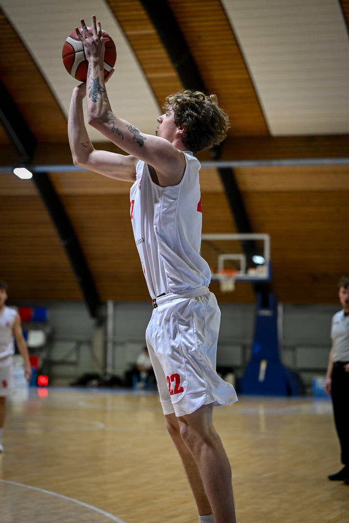 gml_075 | Fotos von Basketballspielen aus dem Raum NRW fotografiert von Gero Mueller-Laschet und Daniel Schaefer - Realisiert mit Pictrs.com