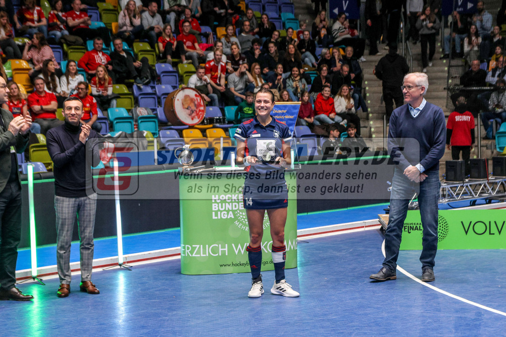 MJ_20230204-DHC-Alster-Finale W-55 | Selin Oruz (Düsseldorfer HC #14), Düsseldorfer HC - Der Club an der Alster am 5.2.2023 in der Ballsporthalle, Frankfurt am Main