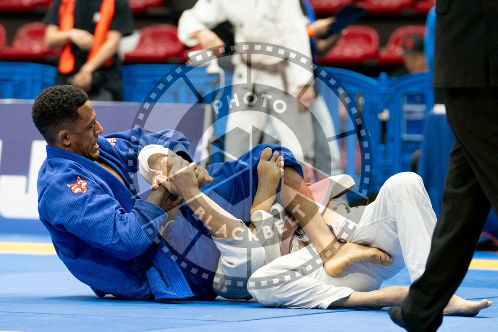 20240124PBB00365 | Fighters compete during the second day of the IBJJF European Championship in Paris, France, on January 24, 2024.
