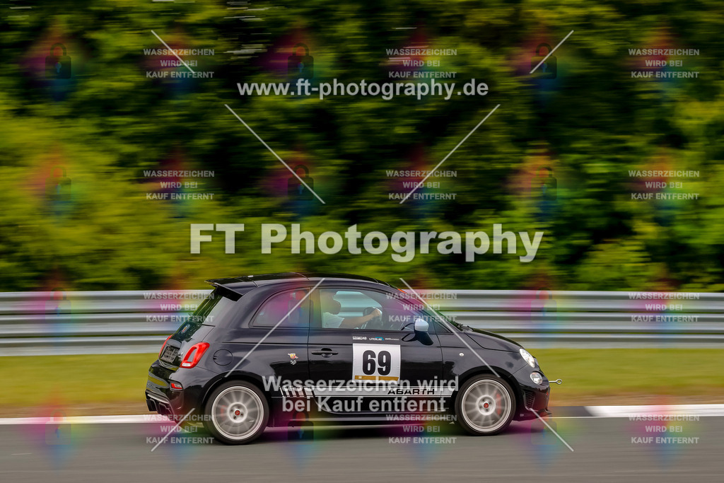 _GTS6994 | Hier findet Ihr Bilder von Touristenfahrten auf der Nürburgring Nordschleife oder von anderen Veranstaltungen die ich besucht habe. Viel Spass beim Durch Schauen 