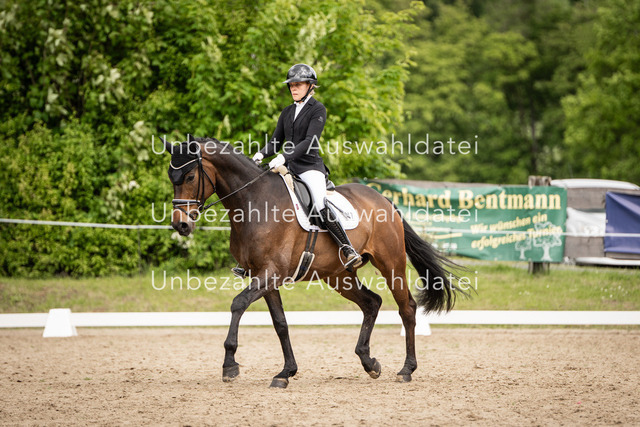 Bad_Meinberg_05430 | saradresslerfotografie - Realisiert mit Pictrs.com