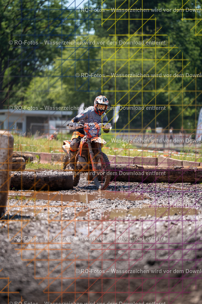 1 Lauf Schlüchtern IGE 2026-569 | Sportfotografie von RO-Fotos: Motorsport, Motocross, Enduro, Laufveranstaltungen und Triathlon. Professionelle Fotos von Sportlern und Events. - Realisiert mit Pictrs.com