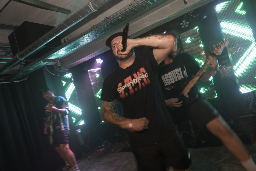 057A3220 | thismomentpictures - Realisiert mit Pictrs.com