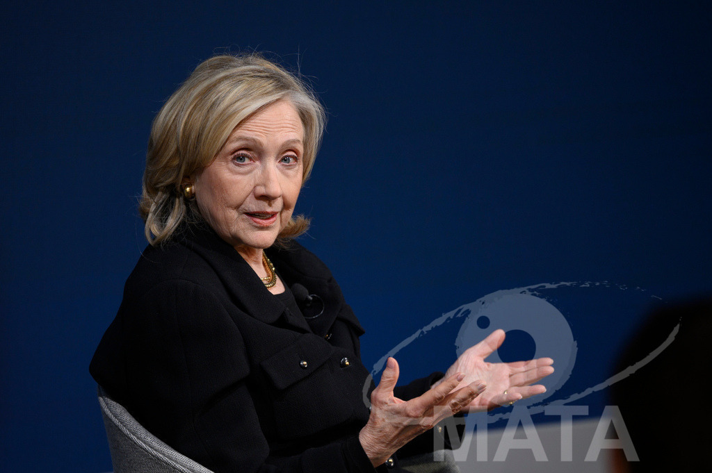 _DWI3028 | Die US-Politikerin Hillary Clinton auf der Veranstaltung Bridging Scholarship and Statecraft im Rahmen der Münchner Sicherheitskonferenz 2026. München, 13.02.2026 Bayern Deutschland  - Realisiert mit Pictrs.com