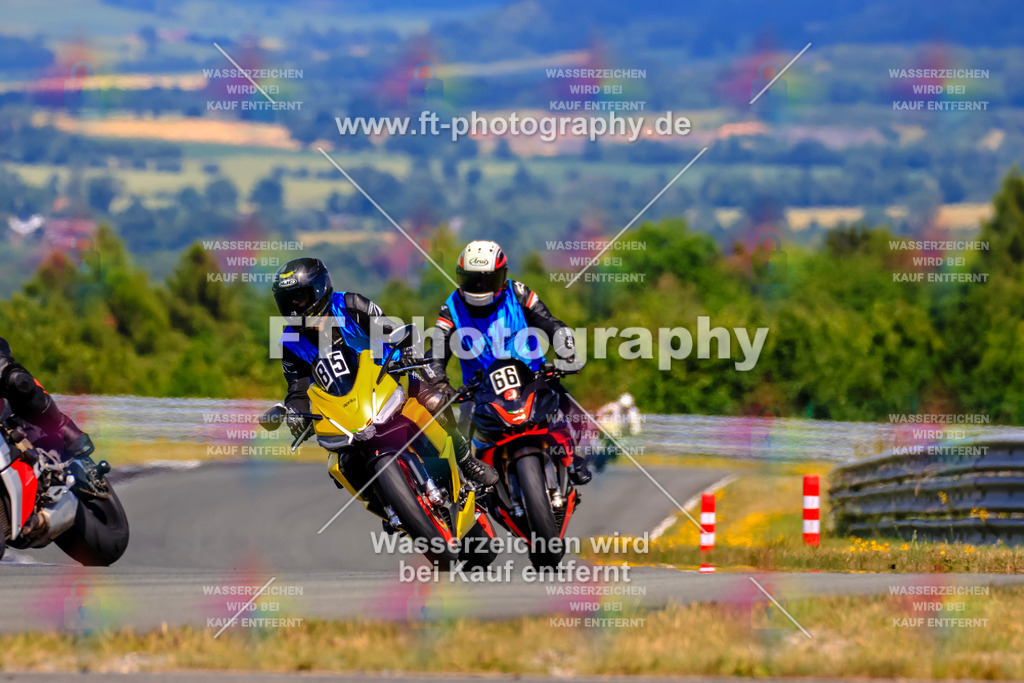 _TCM5397 | Hier findet Ihr Bilder von Touristenfahrten auf der Nürburgring Nordschleife oder von anderen Veranstaltungen die ich besucht habe. Viel Spass beim Durch Schauen 