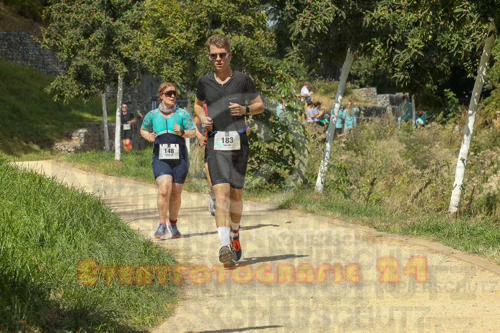 250824_1246_EX1_0462 | Sportfotografie im Rhein-Sieg Kreis, Köln, Bonn, NRW, Rheinland Pfalz, Hessen, etc. Unser Tätigkeitsfeld umfasst den Laufsport vom Volkslauf über den Marathon, Duathlon, Triathon bis zum Ultralauf wie Kölnpfad Ultra oder Schindertrail.