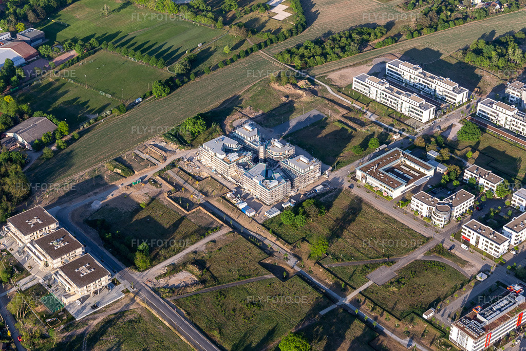 Luftbild: Baustelle des LTC - Linder Technologie Campus in der Wilhelm-Schickard-Straße im Technologiepark Karlsruhe im Ortsteil Rintheim in Karlsruhe im Bundesland Baden-Württemberg in Deutschland. Foto: IMG_120519.jpg vom 23.04.2020 durch Werner Riehm/FLY-FOTO.de