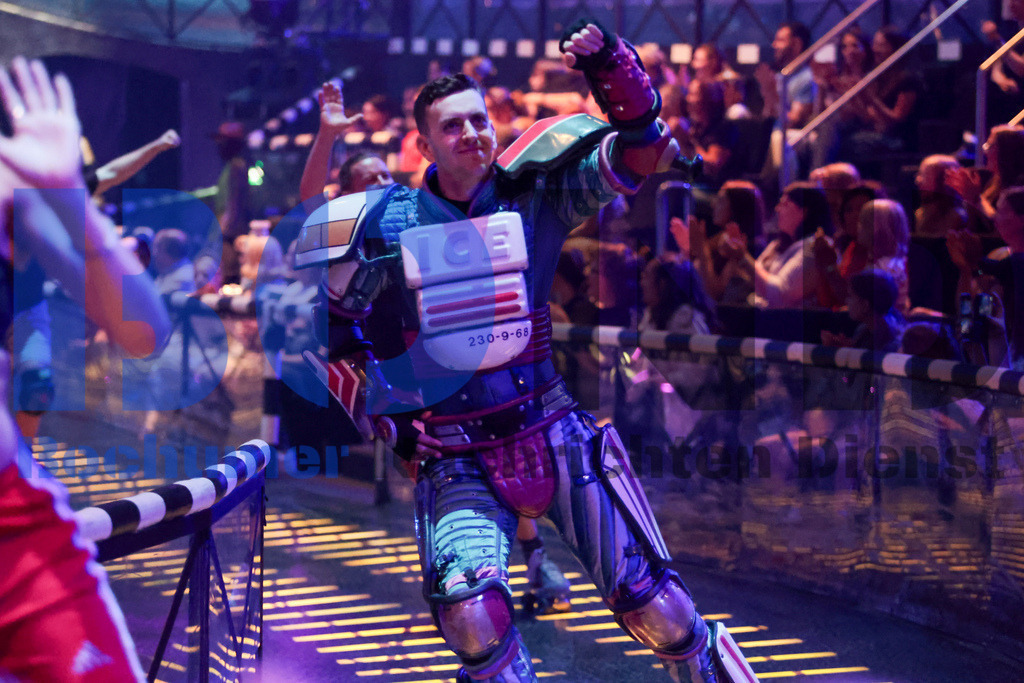 Tag der Offenen Tuer 2024 - Starlight Express  {date} -  | {headline}(Foto: Sebastian Sendlak / BOND) - Realisiert mit Pictrs.com